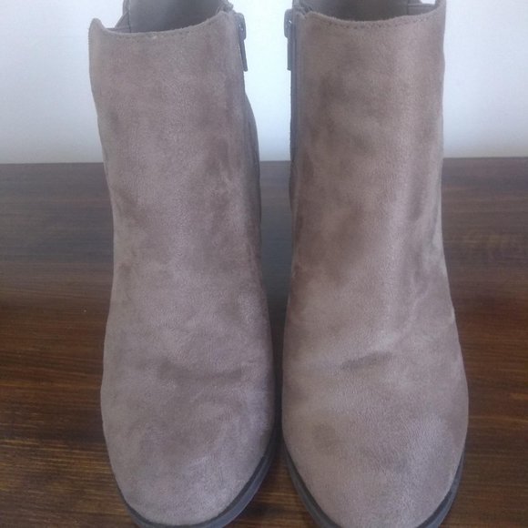 Mix No. 6 Vincee Chelsea Boot Taupe 9.5 - Picture 7 of 8
